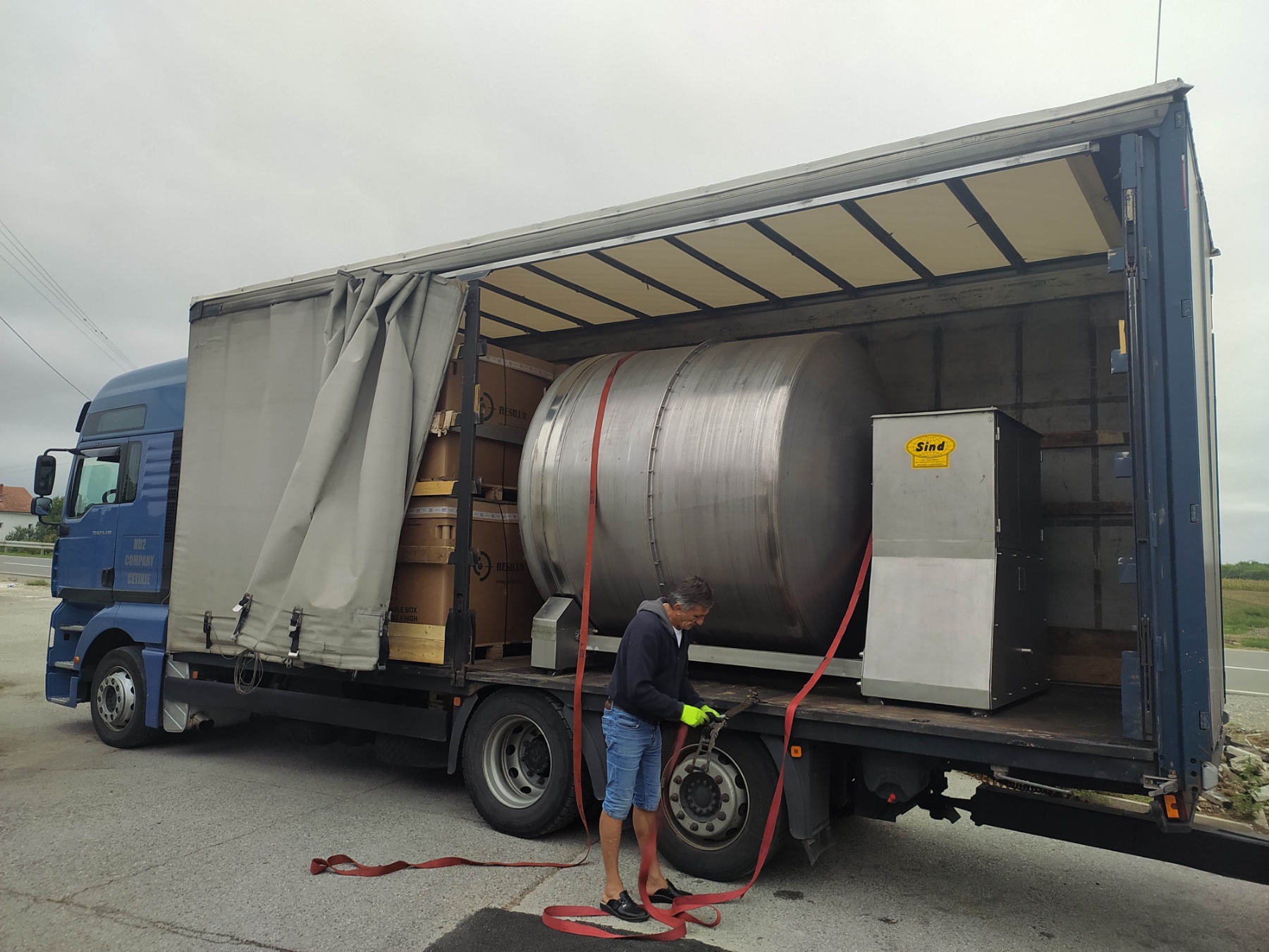 Delivery of a tumbler DORIT 5000 liters to a customer in Montenegro