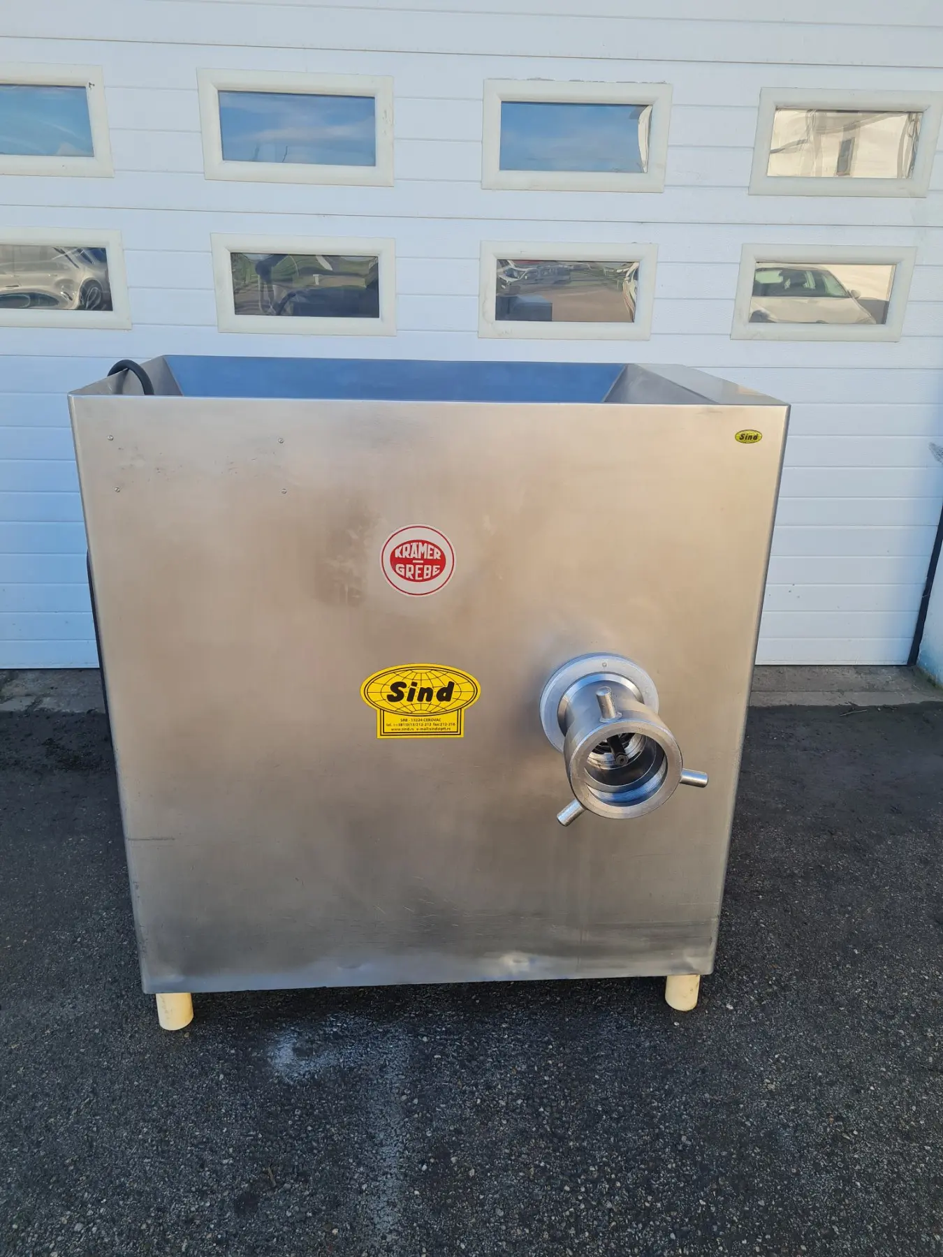 Kramer Grebe grinder, ready to ship to South Africa