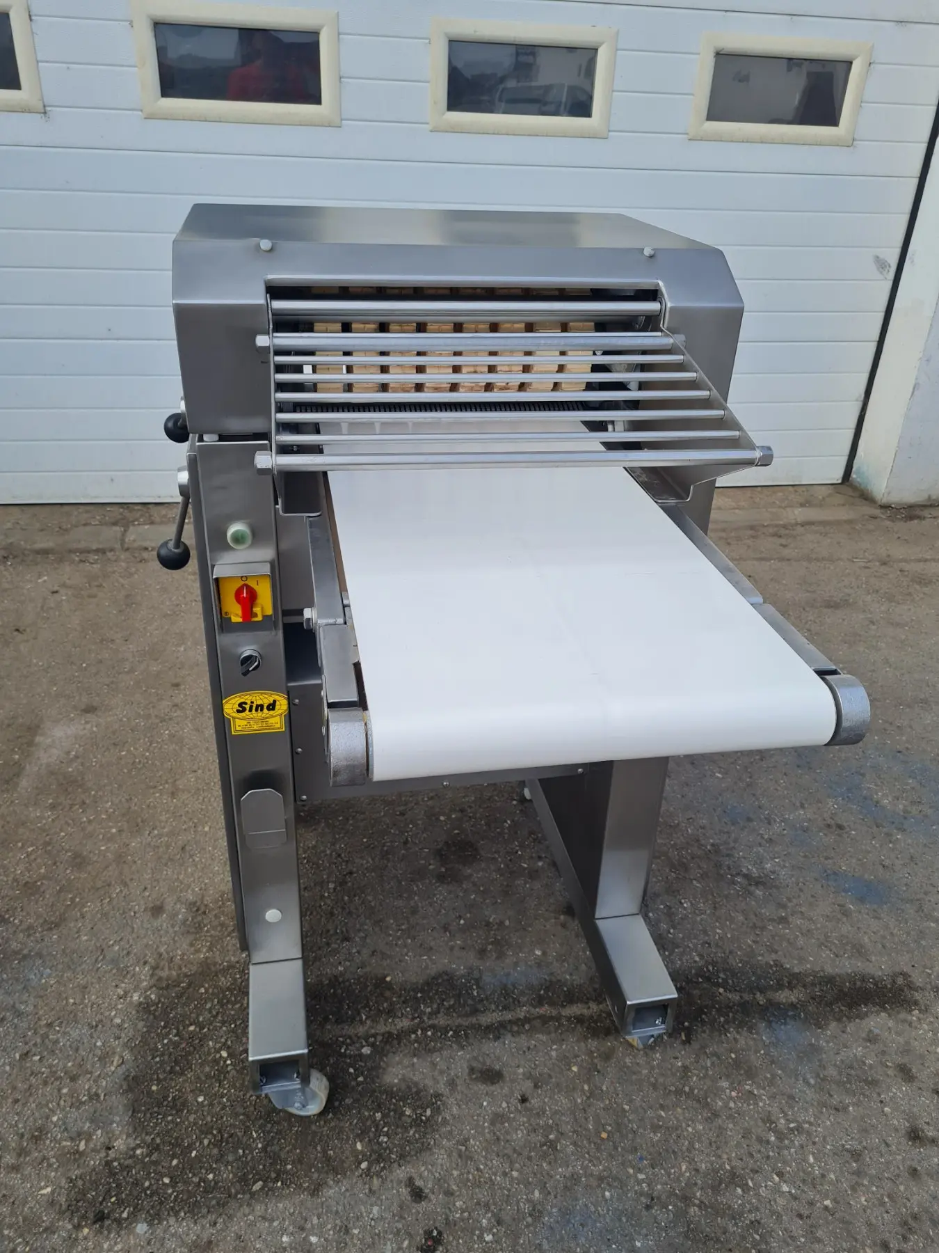 Delivery of Skinning Machine Maja