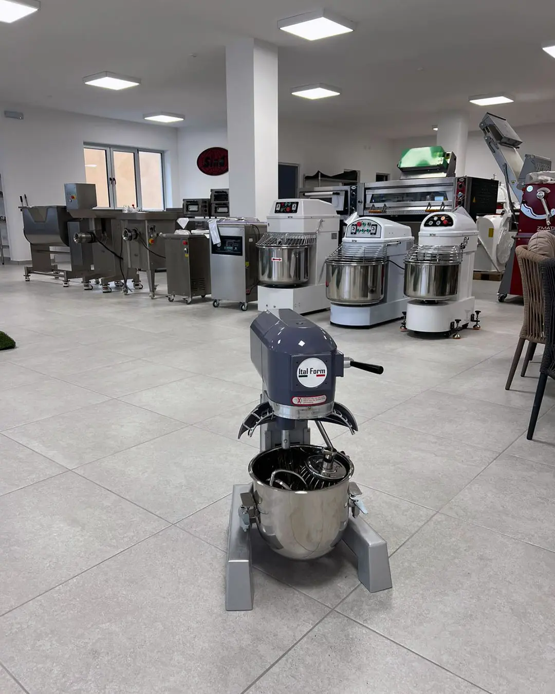 Isporuka planetarnog miksera Ital Form kupcu iz Čantavira