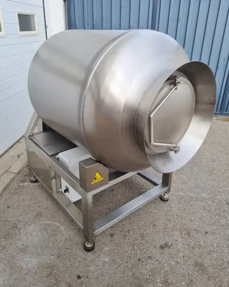 Delivery of tumbler to a customer in Macedonia detalj