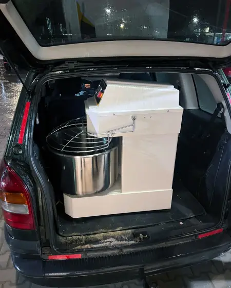 Delivery of a Spiral Mixer to the Customer in Novi Sad detalj