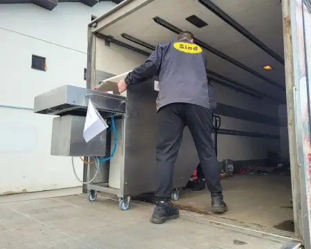 Delivery of machines for the meat industry to a customer in Serbia detalj