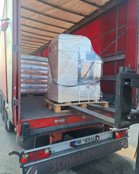 Delivery of a spiral dough mixer to a customer from Montenegro. detalj
