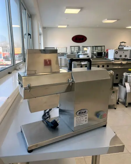 Delivery of an electric meat tenderizer to a customer from Obrovac, Serbia.